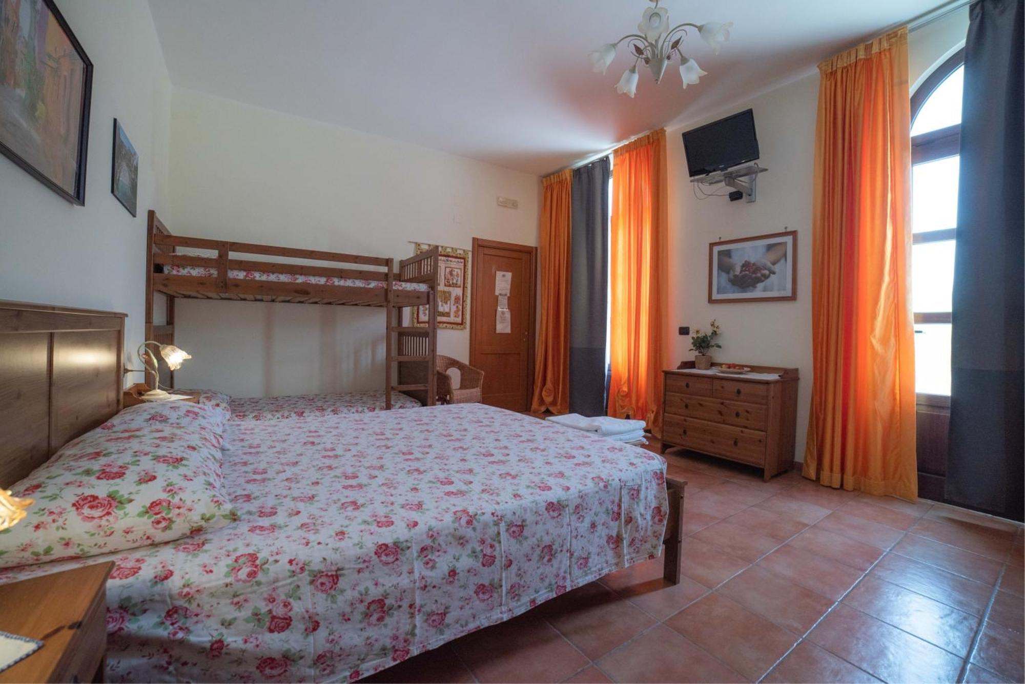 Alloggio per agriturismo Fiori D'arancio