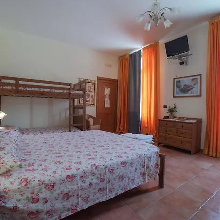 Agriturismo Fiori D'Arancio Palagiano Exterior foto